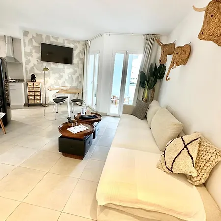 דירה Caramel Cookie - Ac, Desk With Natural Light, 2 Balconies, Wifi And Pool קורלחו