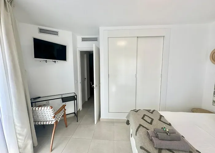 Caramel Cookie - Ac, Desk With Natural Light, 2 Balconies, Wifi And Pool Appartement