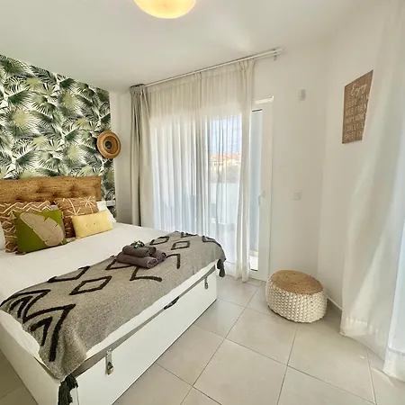 Caramel Cookie - Ac, Desk With Natural Light, 2 Balconies, Wifi And Pool Apartmán *