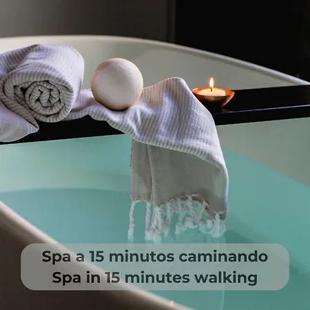 Caramel Cookie - Ac, Desk With Natural Light, 2 Balconies, Wifi And Pool Lägenhet